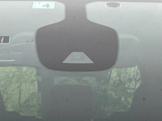 Nissan SERENA 2018-04 188504-2