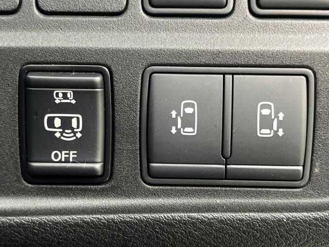 Nissan SERENA 2018-04 188504-5
