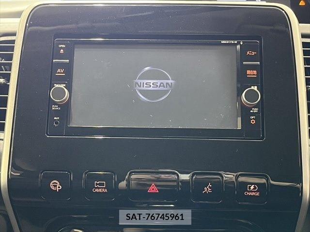 Nissan SERENA 2018-05 324971-2