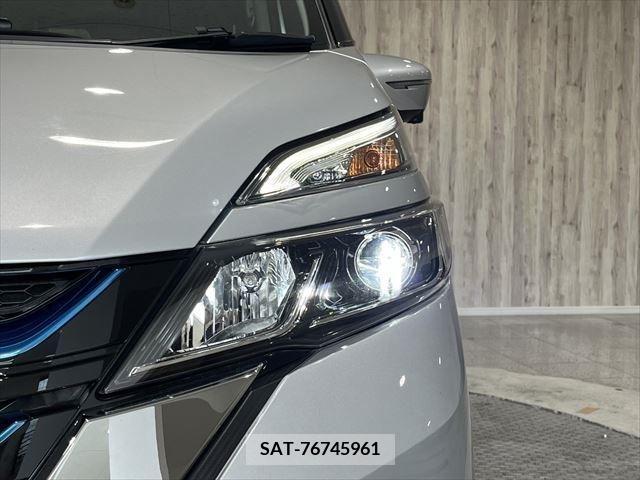 Nissan SERENA 2018-05 324971-13