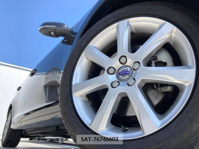 Volvo S60 2019-06 217621-13