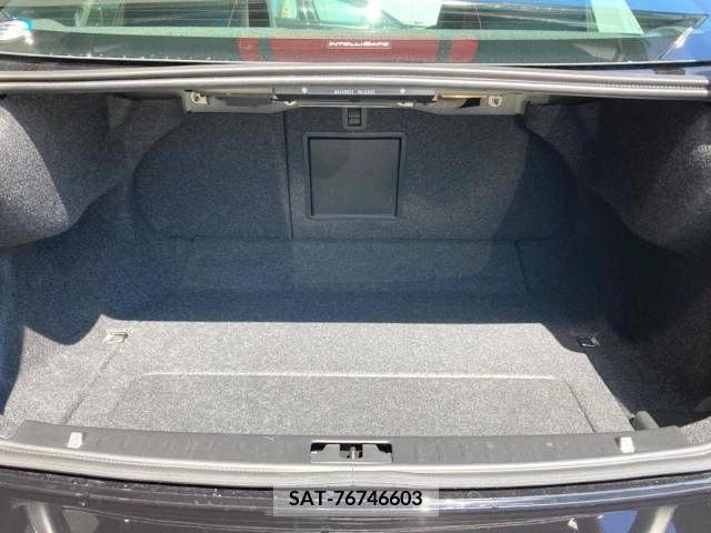 Volvo S60 2019-06 217621-12