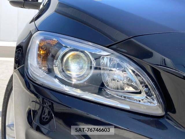 Volvo S60 2019-06 217621-14