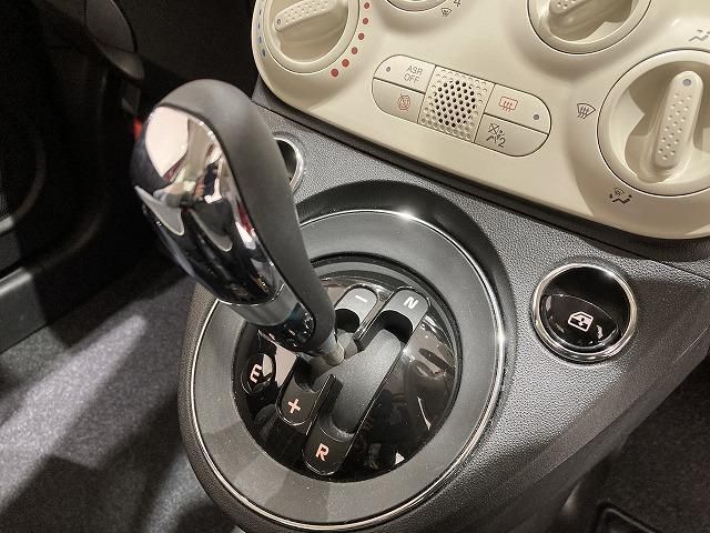 Fiat 500 2018-11 28271-7