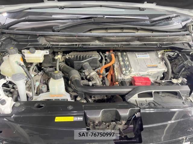 Nissan SERENA 2019-10 284138-11