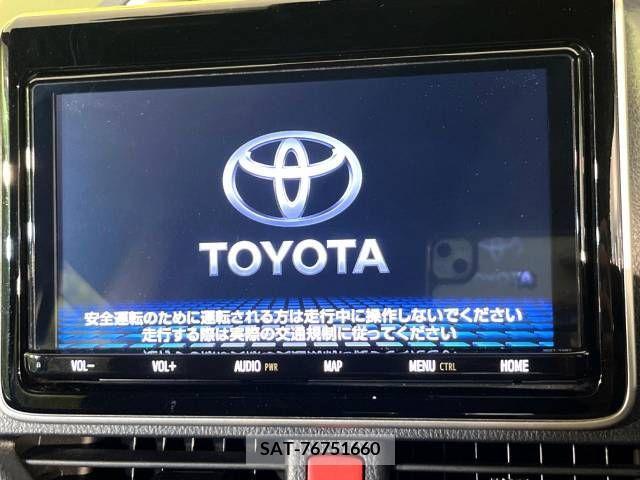 Toyota VOXY 2019-09 350656-3