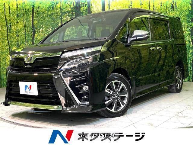 Toyota VOXY 2019-09 350656-0