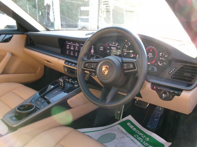 Porsche 911 2020-03 196315-19