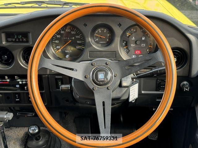 Toyota LAND CRUISER 1988-10 275015-1