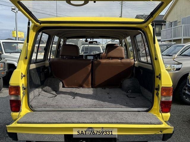 Toyota LAND CRUISER 1988-10 275015-8
