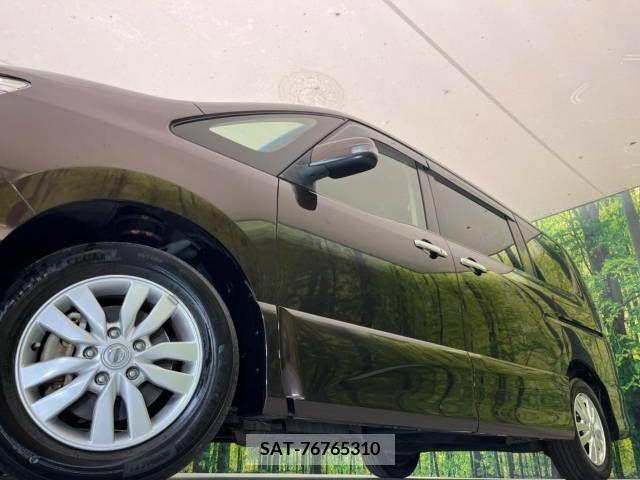 Nissan SERENA 2016-03 284282-14