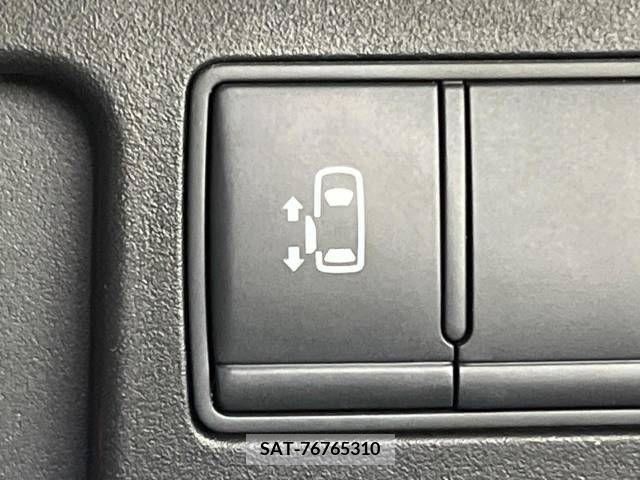 Nissan SERENA 2016-03 284282-3