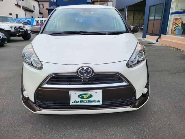 Toyota SIENTA 2016-10 183386-1