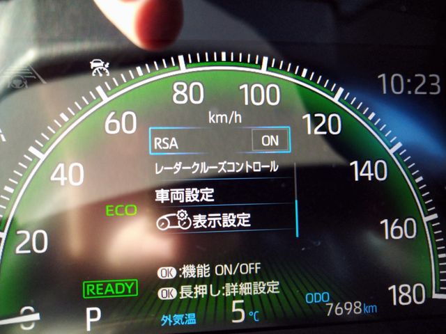 Toyota VOXY HYBRID 2022-12 27882-14