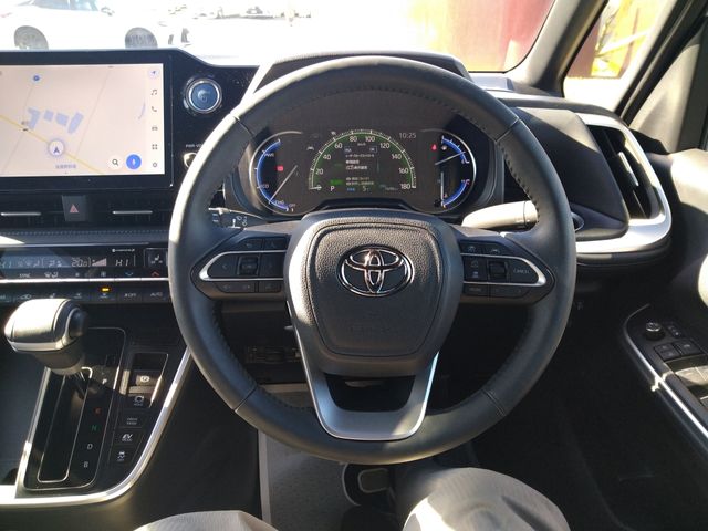 Toyota VOXY HYBRID 2022-12 27882-11
