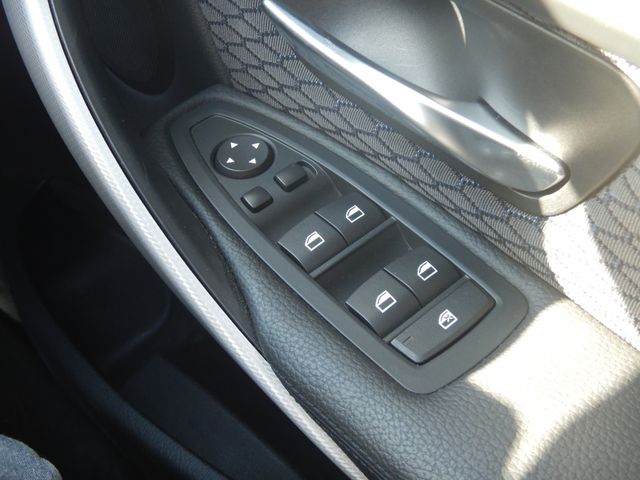 Bmw 3 SERIES 2015-03 14449-16
