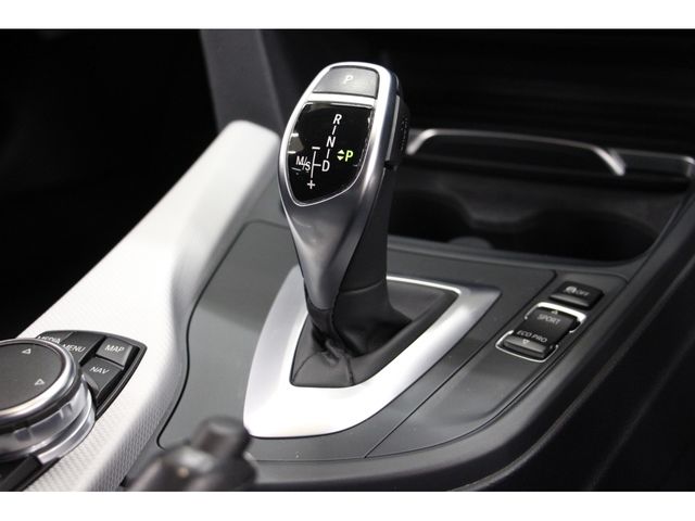 Bmw 3 SERIES 2016-11 714-4