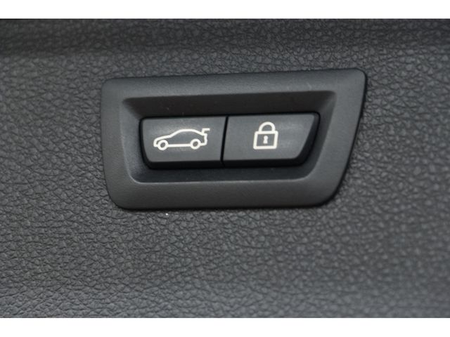 Bmw 3 SERIES 2016-11 714-19