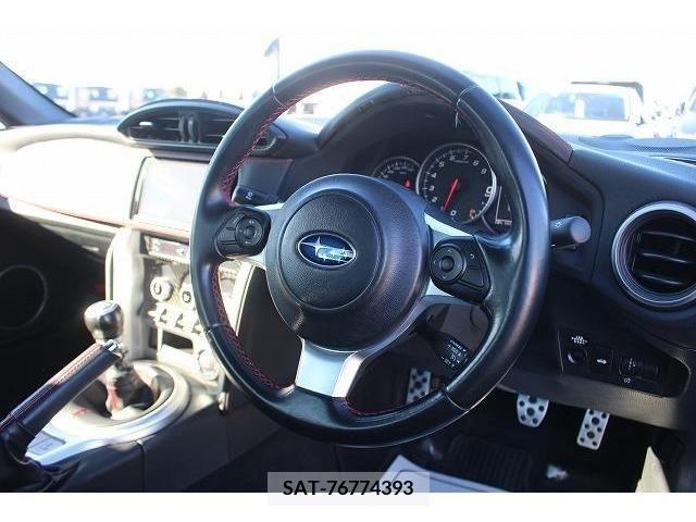 Subaru BRZ 2017-01 218713-15