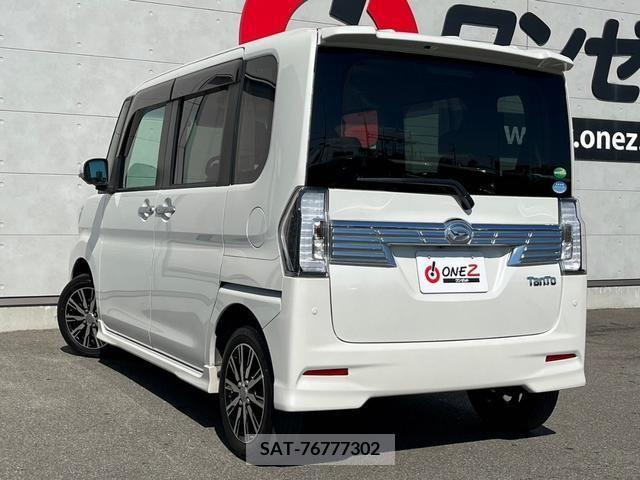 Daihatsu TANTO CUSTOM 2019-06 369379-2
