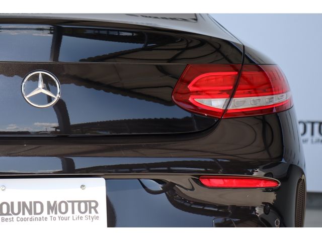 Mercedes Benz C-CLASS 2017-12 14594-7