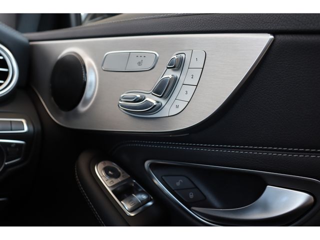Mercedes Benz C-CLASS 2017-12 14594-22