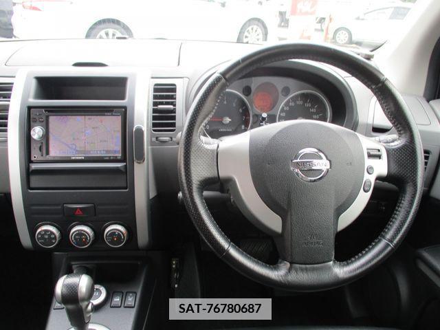 Nissan X-TRAIL 2009-09 341318-1