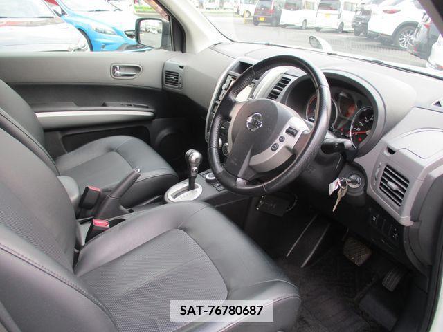 Nissan X-TRAIL 2009-09 341318-11