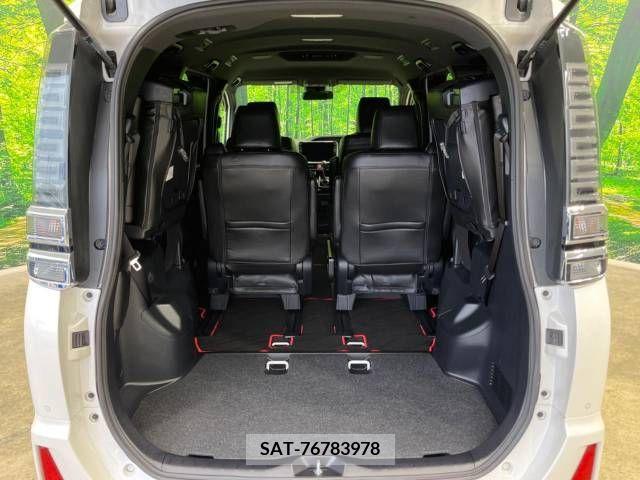 Toyota VOXY 2019-06 321645-15