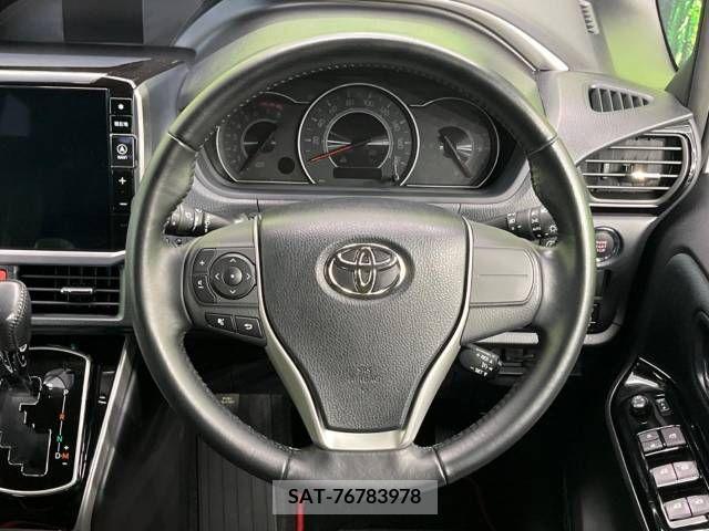 Toyota VOXY 2019-06 321645-11