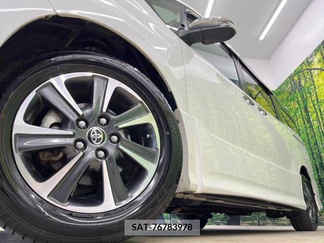 Toyota VOXY 2019-06 321645-10