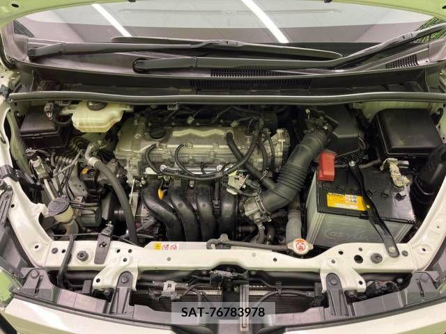 Toyota VOXY 2019-06 321645-18