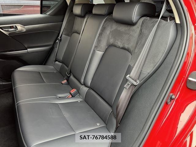 Lexus CT 2020-11 228701-13