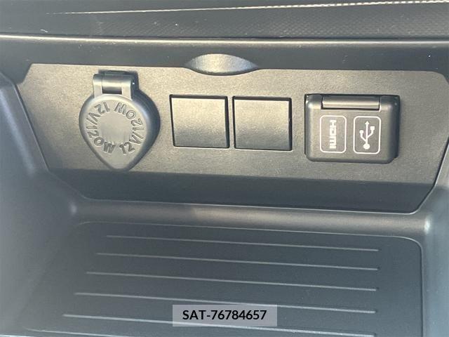 Toyota RAIZE 2023-11 207384-18