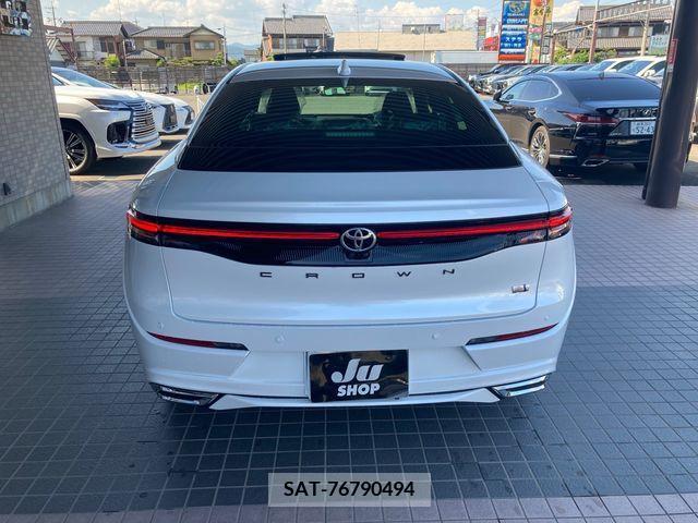 Toyota CROWN 2023-05 200634-6