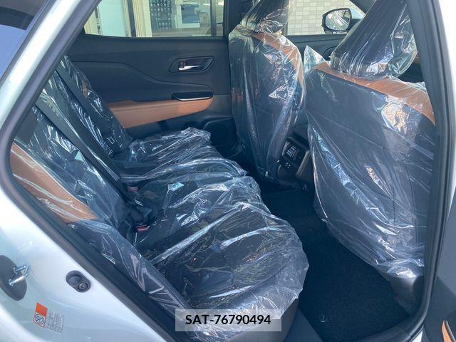 Toyota CROWN 2023-05 200634-21