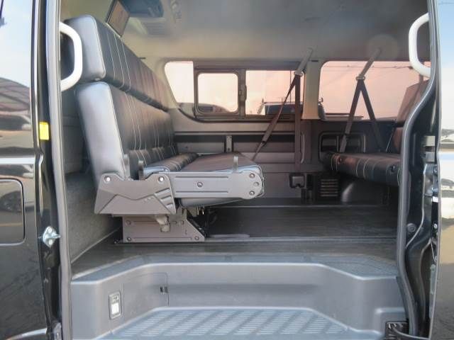 Toyota HIACE WAGON 2014-05 13511-12