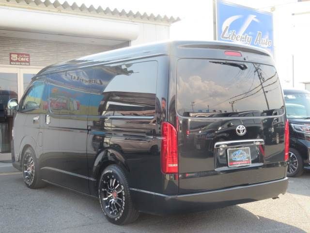 Toyota HIACE WAGON 2014-05 13511-18