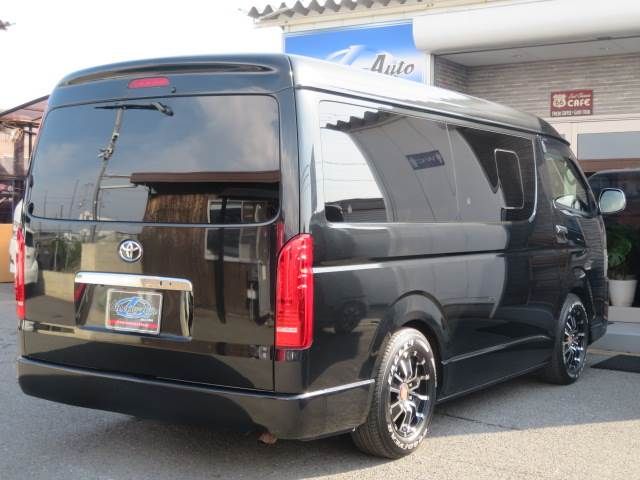 Toyota HIACE WAGON 2014-05 13511-2