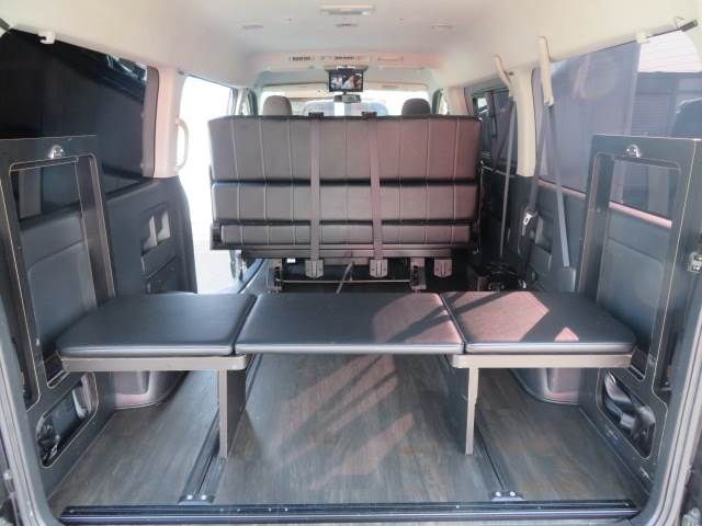Toyota HIACE WAGON 2014-05 13511-11