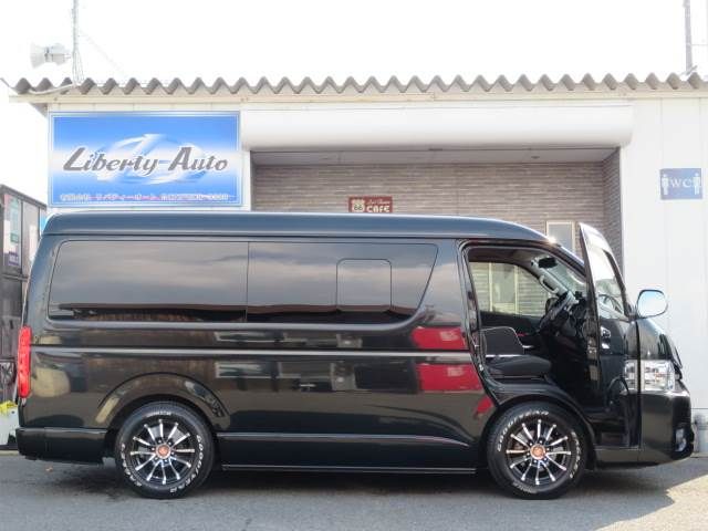 Toyota HIACE WAGON 2014-05 13511-17
