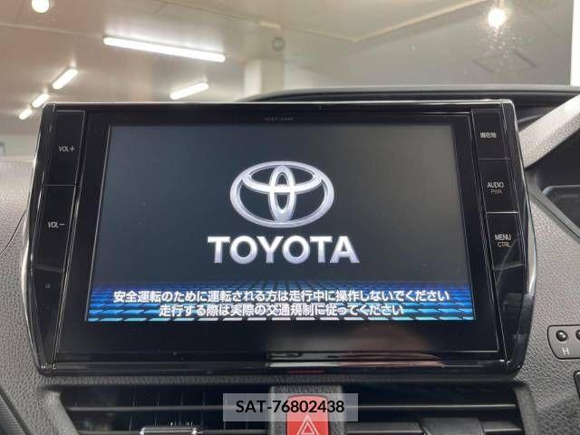 Toyota VOXY HYBRID 2016-04 370602-2