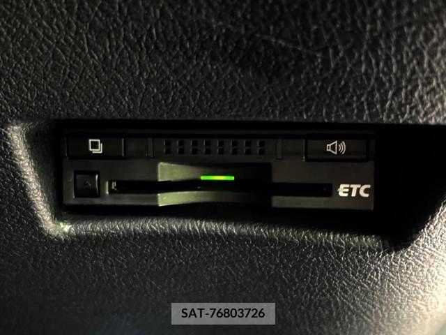 Toyota SIENTA 2015-11 329412-6