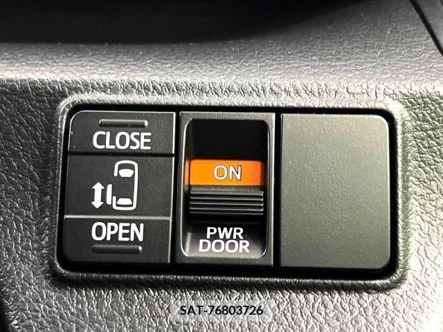 Toyota SIENTA 2015-11 329412-4