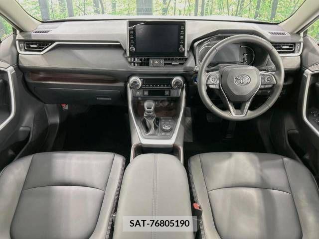 Toyota RAV4 2021-02 211126-1