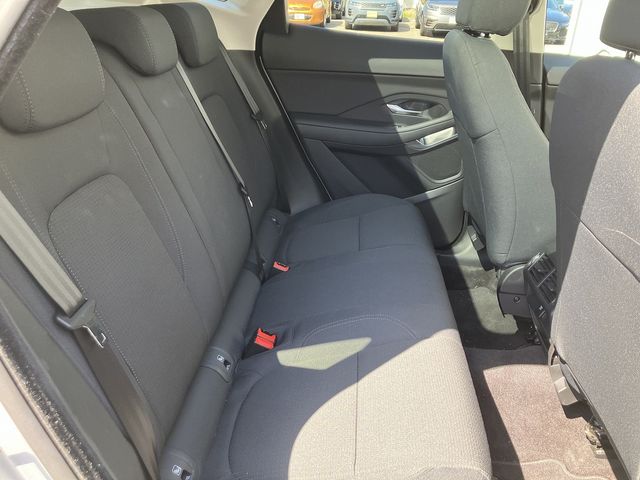 Jaguar E-PACE 2018-03 4224-14