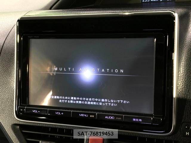 Toyota VOXY 2014-06 289869-2