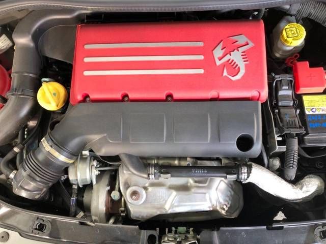 Abarth 595 2019-12 187623-19