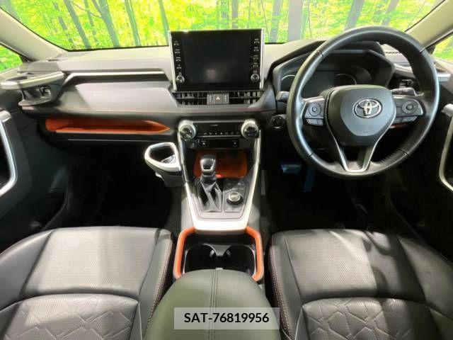 Toyota RAV4 2021-01 237722-1