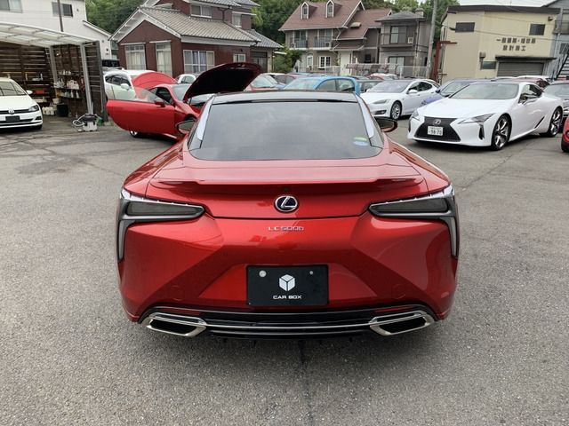 Lexus LC 2017-12 24421-2